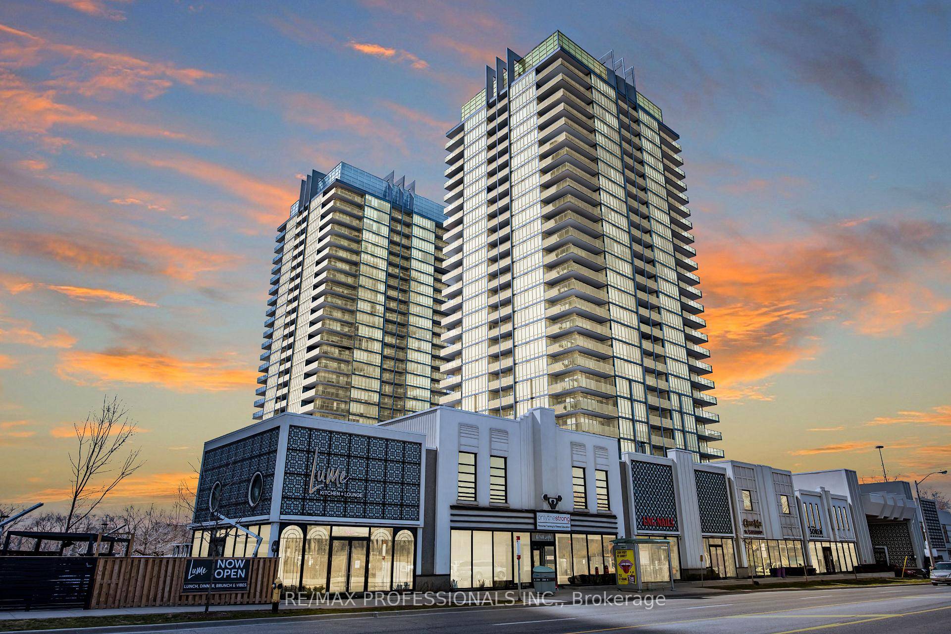 Experience luxurious living at the modern South Beach Condos amp ; Lofts.