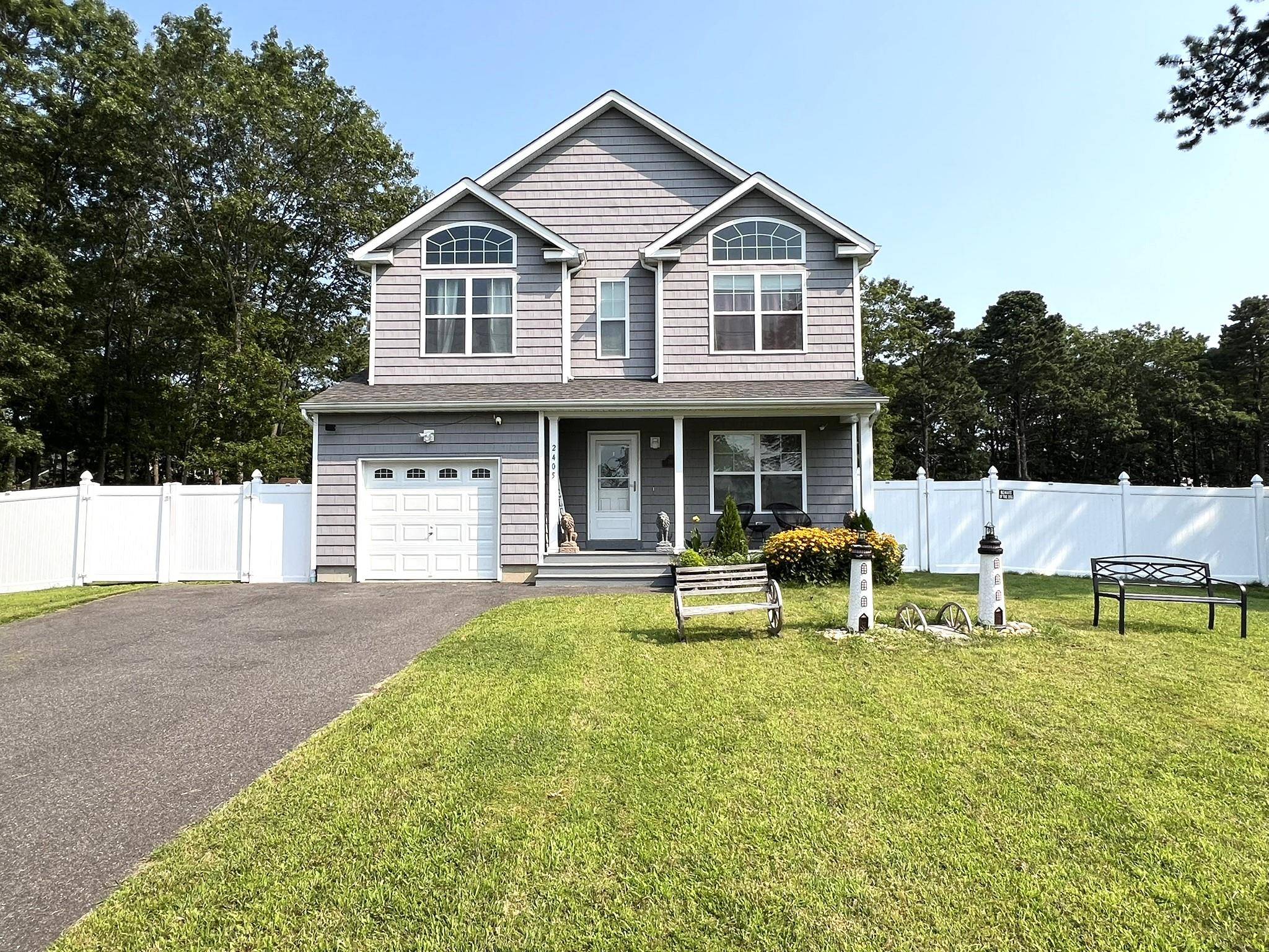 Welcome to this one of a kind 4 Bedroom, 2.