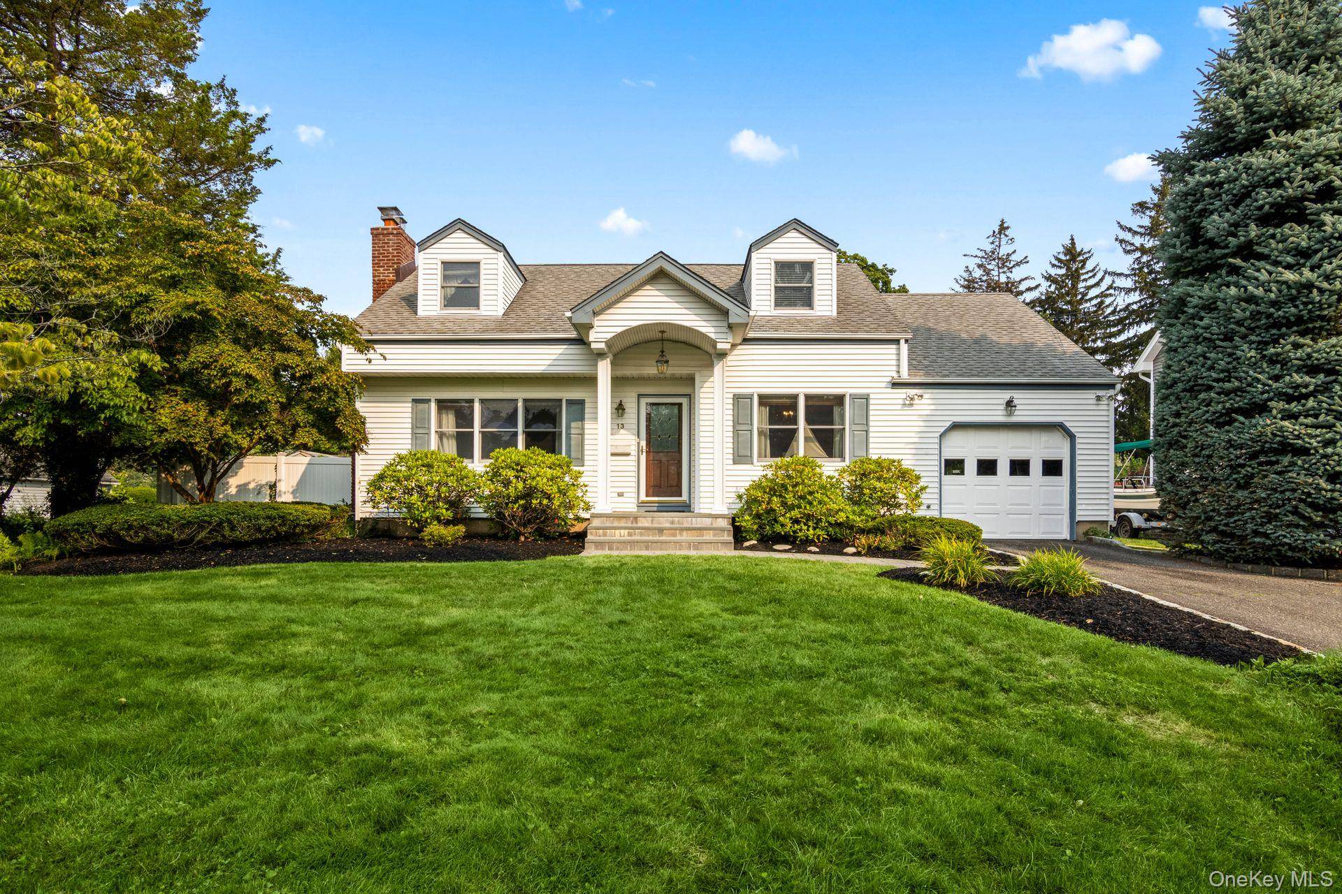 Welcome To This Beautiful Village Cape Just A Few Blocks Away From Historic Northport Village.