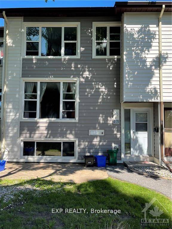 This 3 bedroom home is located in a family friendly neighbourhood close to schools, parks, shopping, and more.