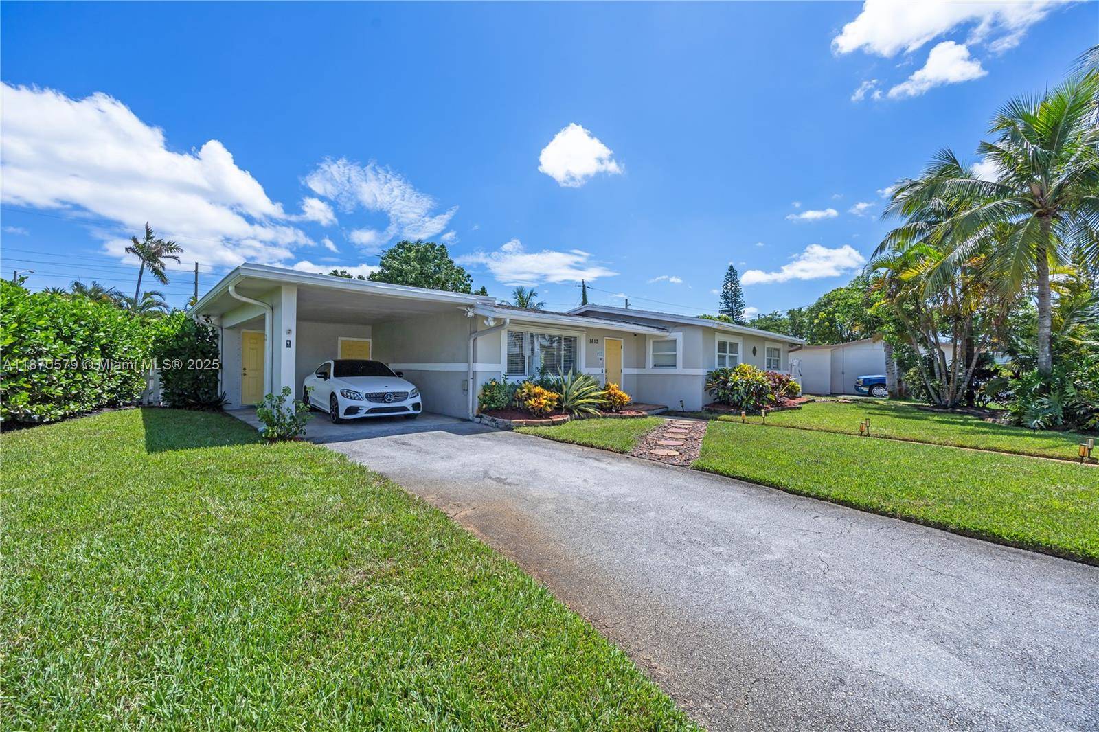 Welcome to this beautifully maintained 3 bed 2.