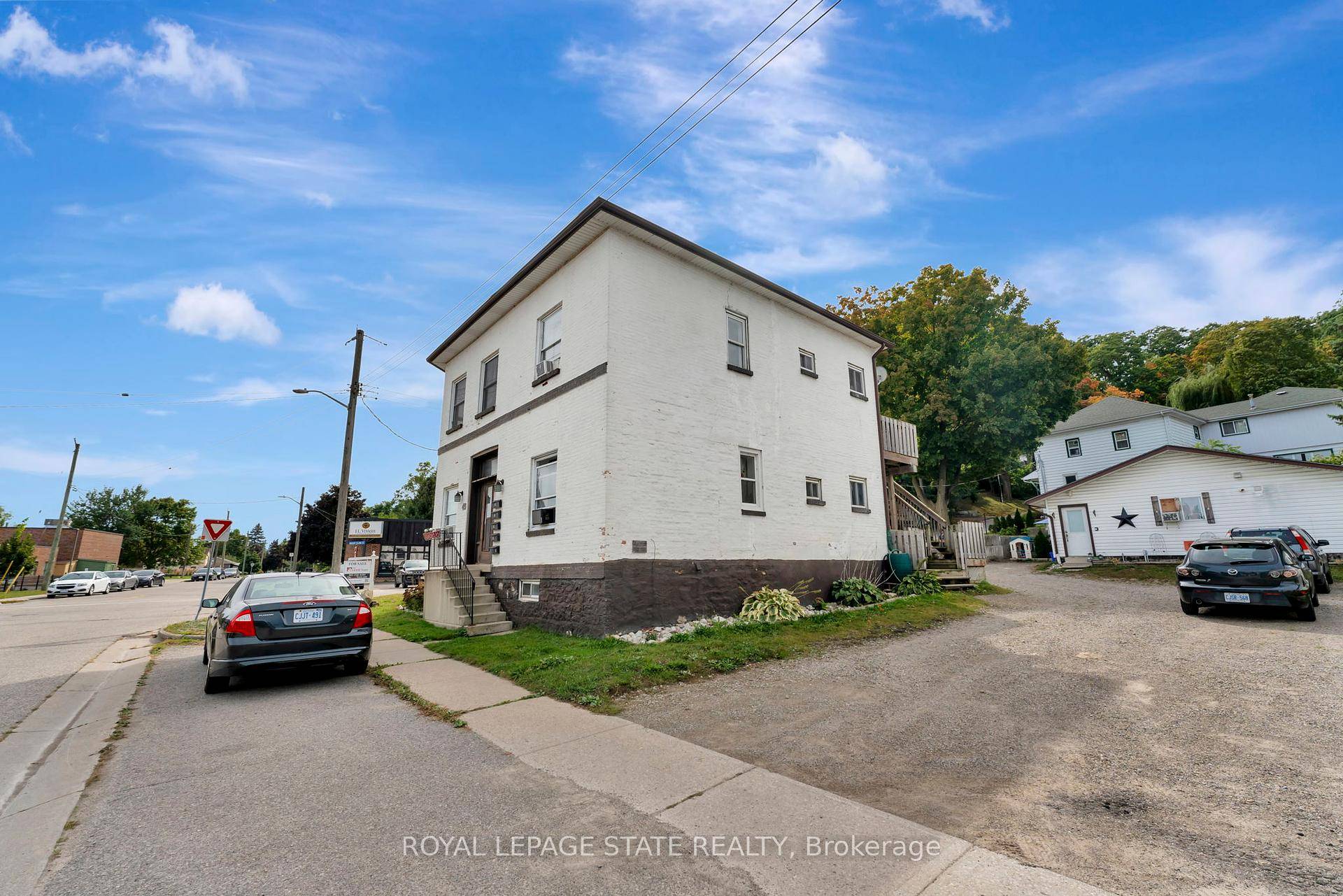 This well maintained legal 4 plex is nestled in the heart of picturesque Paris, Ontario, within walking distance to the vibrant downtown core.