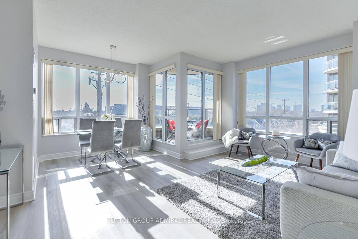 Move in and enjoy ! Gorgeous sun filled, spacious amp ; renovated 2bdrm corner unit with 9ft ceilings in one of Toronto's most prestigious neighbourhoods.