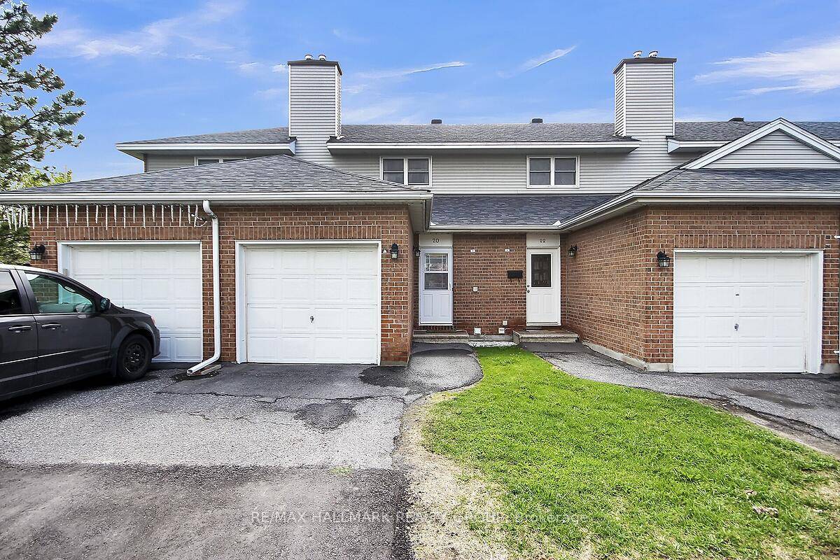 Welcome to this lovely, bright, updated 3 bedroom townhome with an attached inside entry garage.