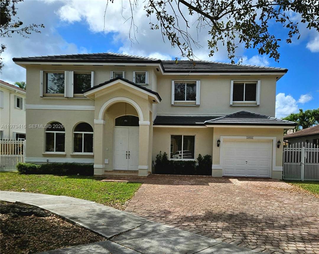WEST KENDALL 2864 SW 138 PATH MIAMI, FL 33175 4 3 WITH 3, 226 total sqft on 6, 009 sqft lot CUL DE SAC NEW ROOF NEW KITCHEN NEW TILE ...