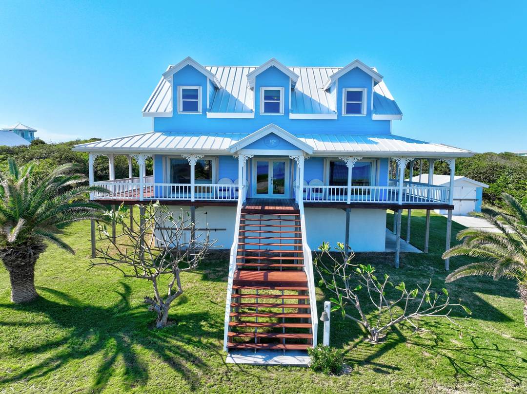 BLEW IT Single Family Home Abaco