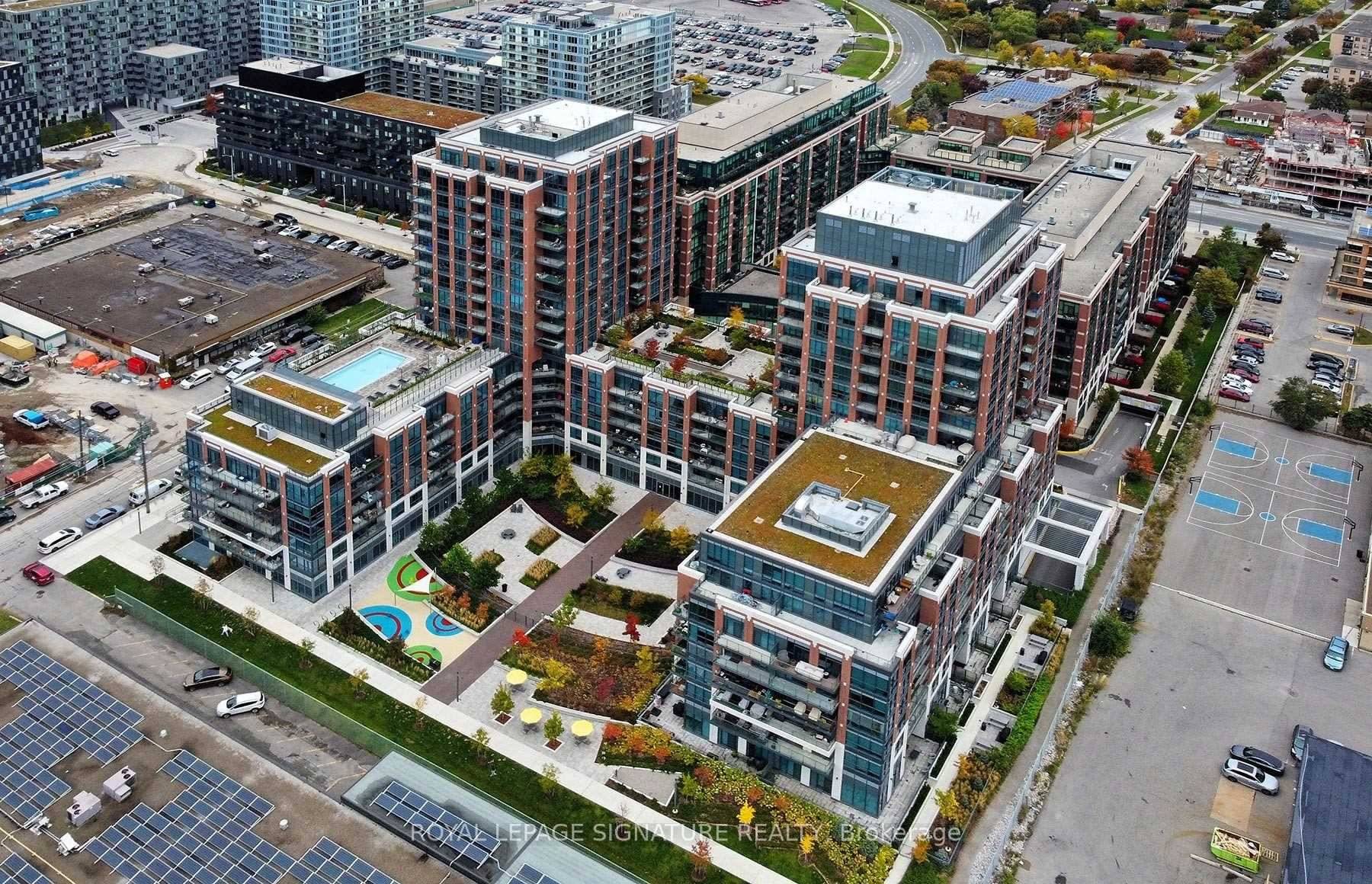 A Luxurious Southside Condo W Great Location amp ; Great Size Studio, 2021 Modern Building, Walk Distance To Wilson Subway, Close Easy Access To 401, 400, Yorkdale Mall, Costco, York ...