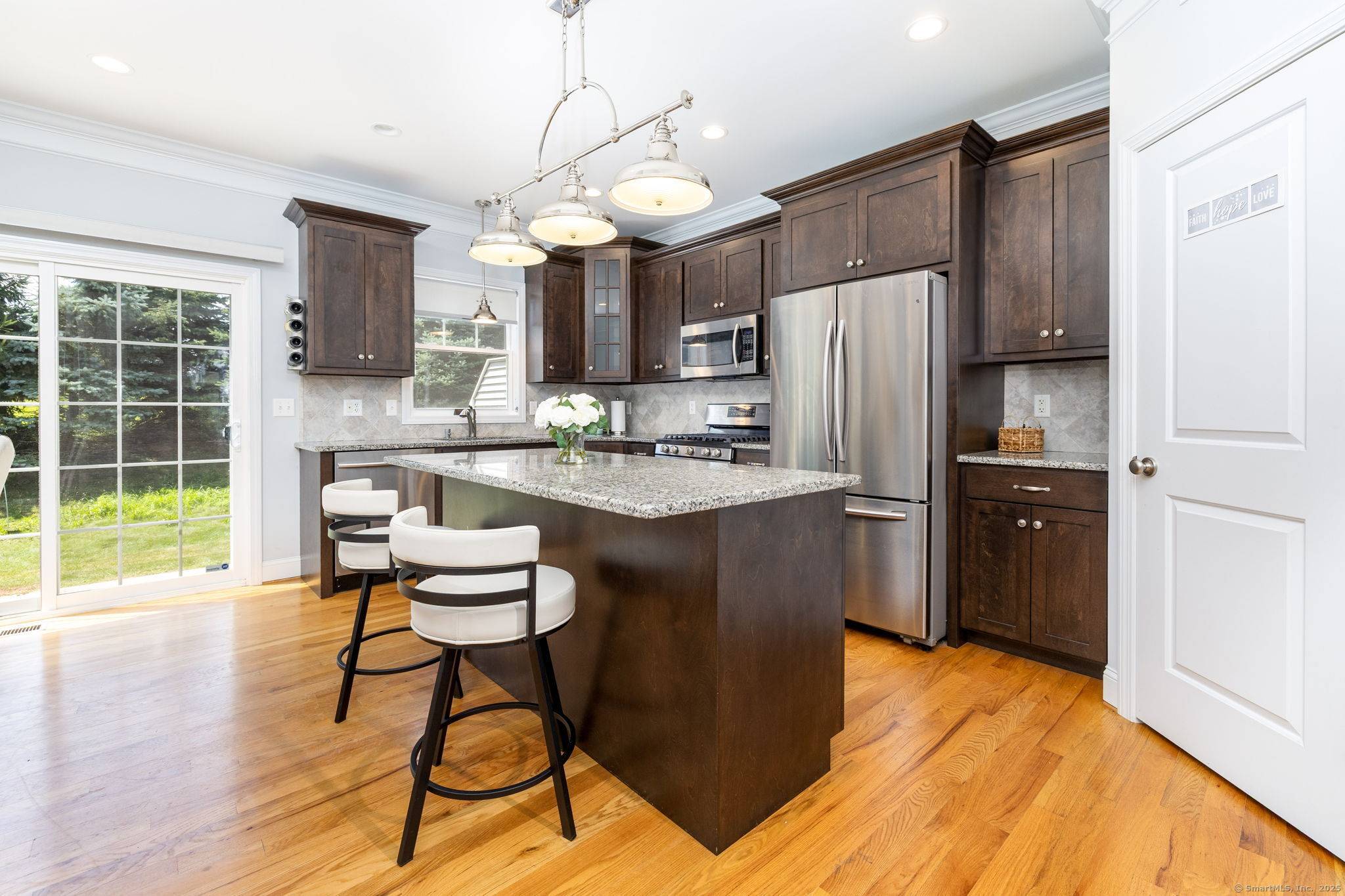 This is an exceptional end unit townhome nestled in the sought after Harvest Village community, known as one of the most beautifully maintained and well constructed complexes in Hartford County.
