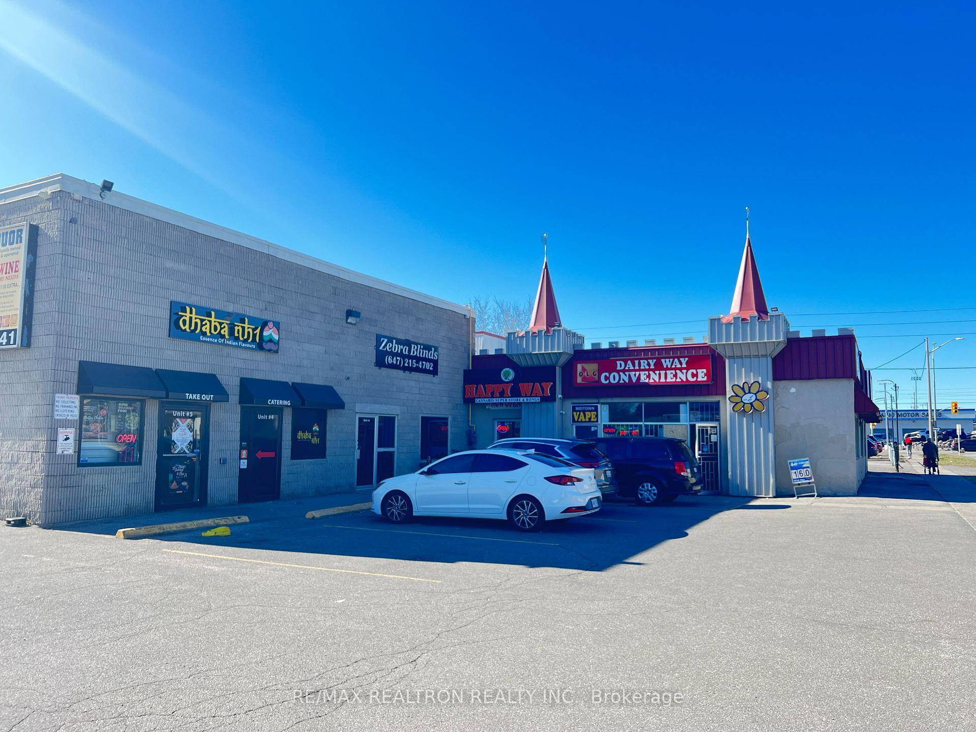 Great Opportunity To Lease A Space In A High Traffic area, Great Exposure And Access.
