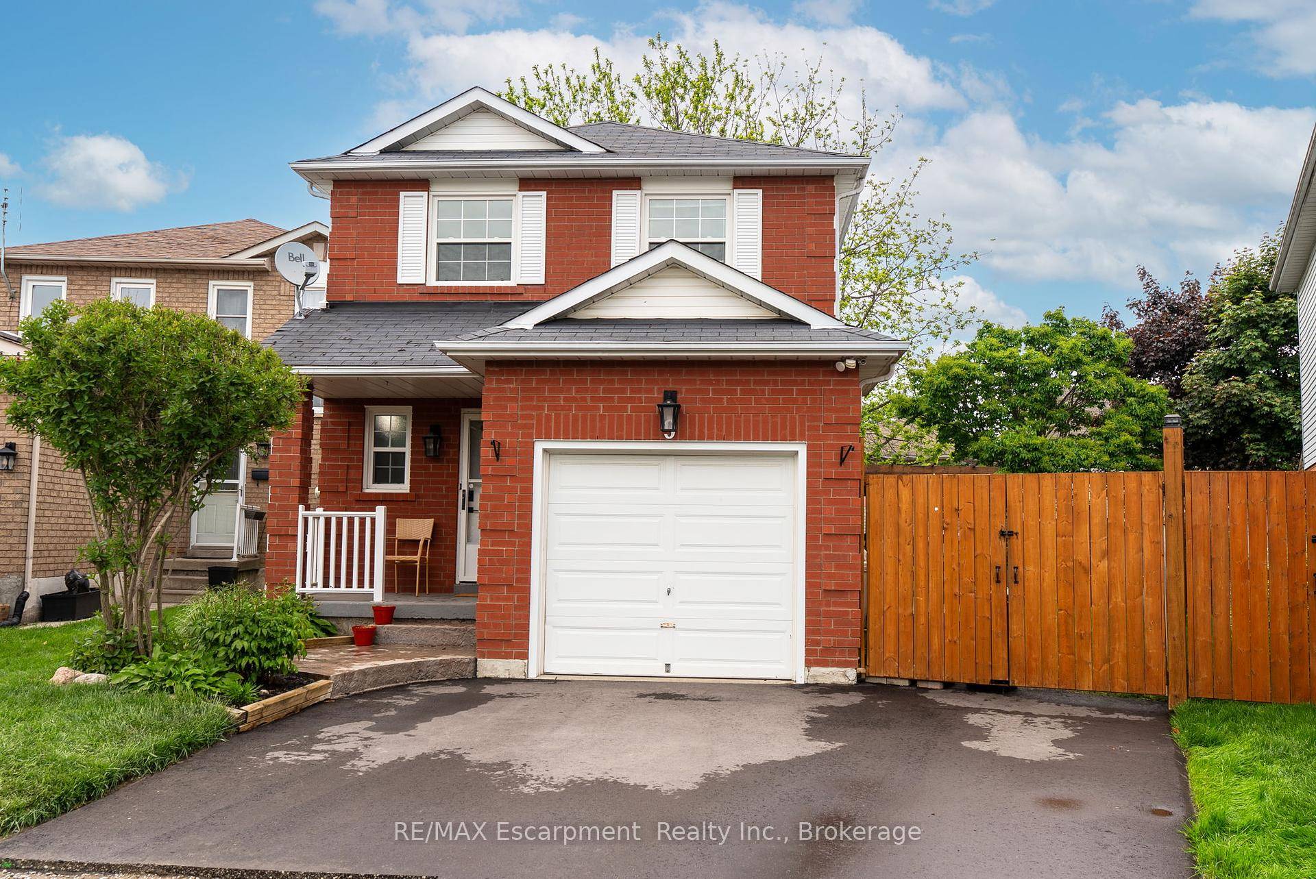 Welcome to 9 Barker Court A Turnkey Family Home in One of Bowmanville's Most Sought After Neighbourhoods Tucked away on a quiet, family friendly court, this beautifully updated 3 bedroom, ...