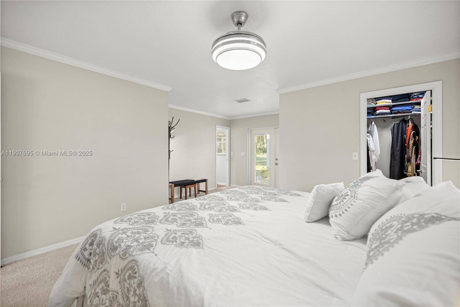 Beautiful COUNTRYSIDE FARMS OF OCALA, a wonderful Equine Community, just off Hwy 200.