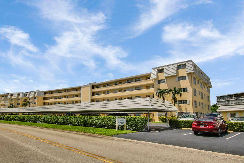 Very desirable bottom floor condo with views of the water, golf course, and pool.