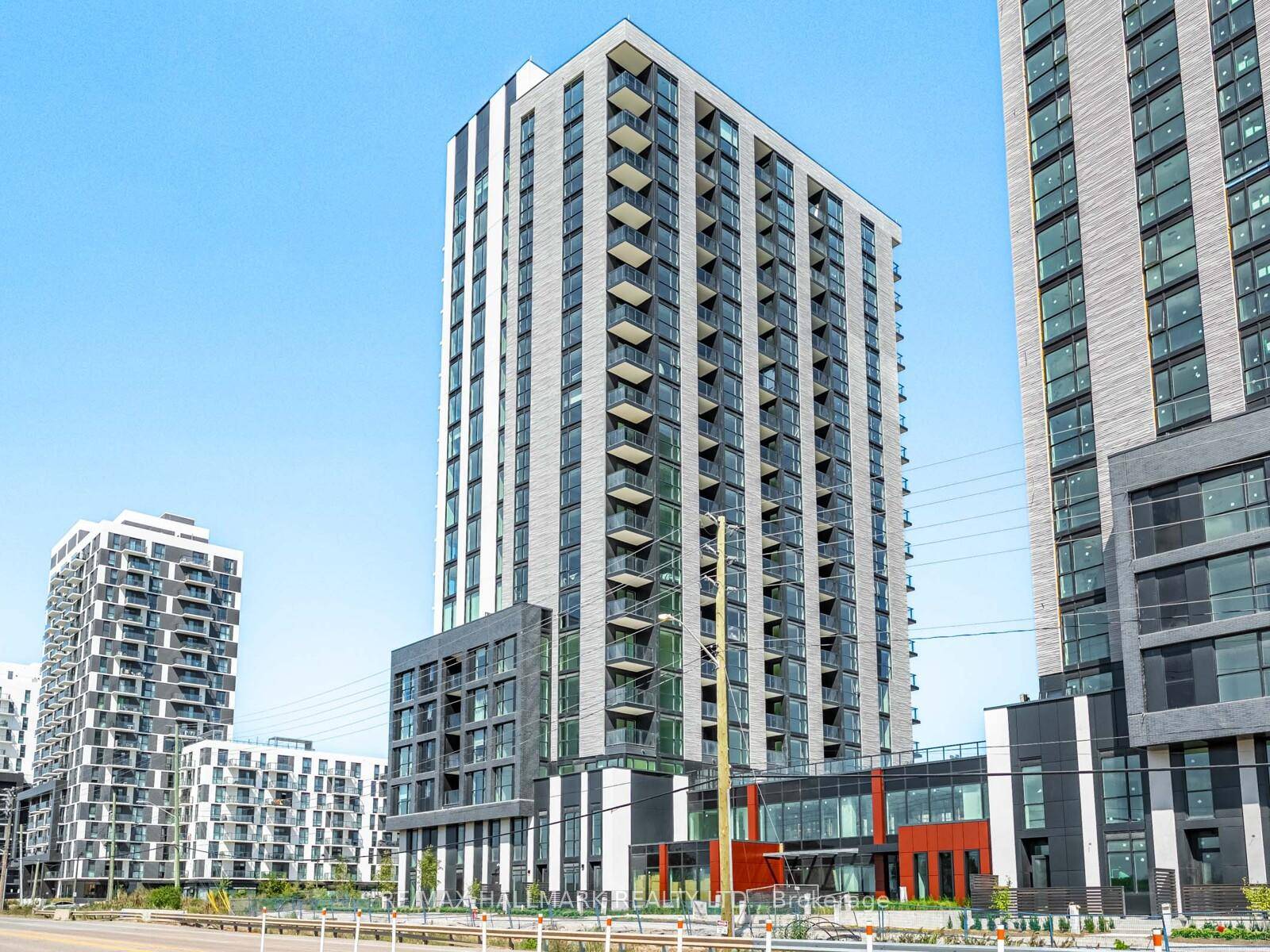 Welcome to your brand new, never lived in 1 Den condo at 3079 Trafalgar Rdperfect for young professionals who want style, comfort, and convenience all in one place.