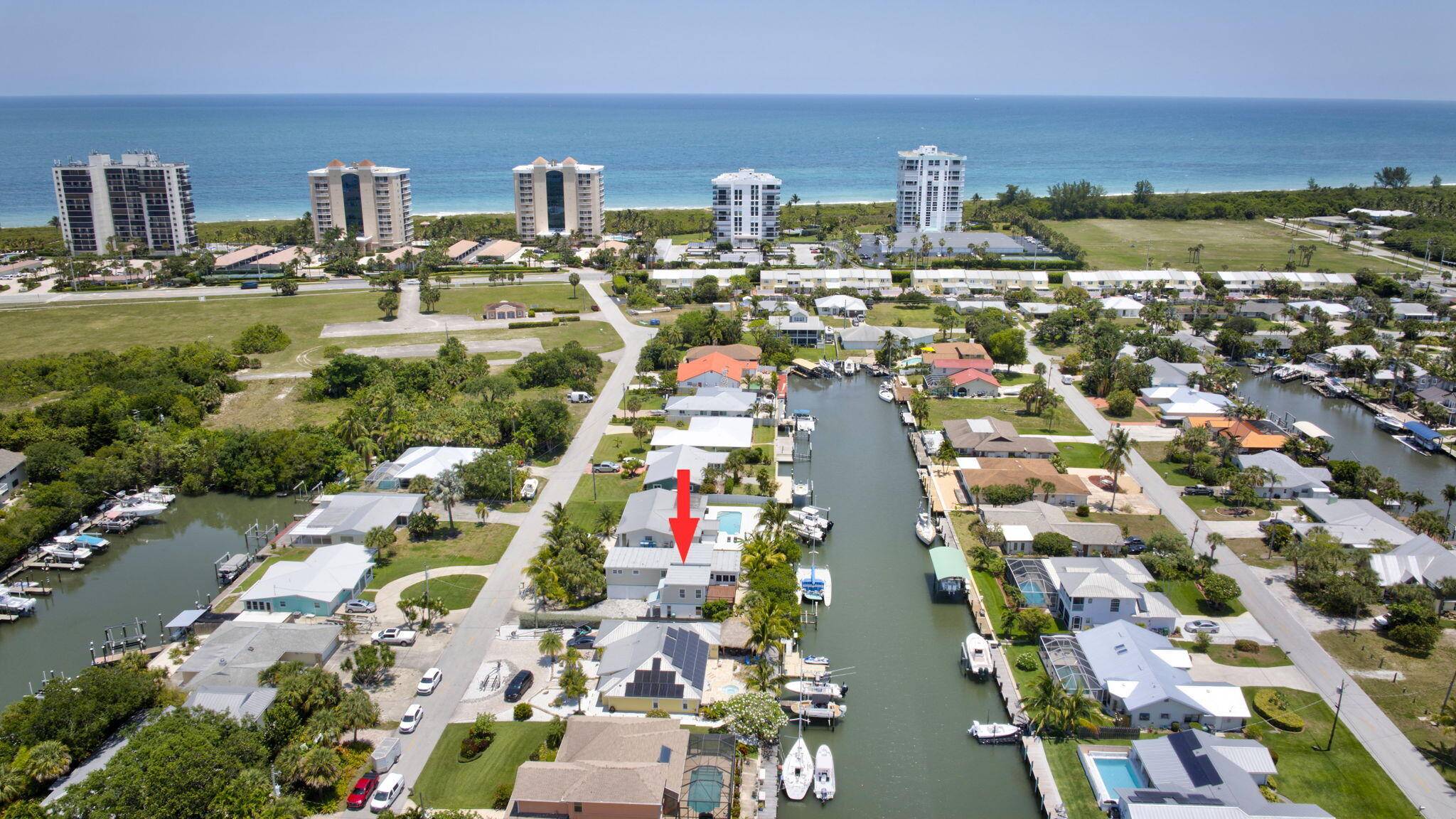 Live the dream on Hutchinson Island !
