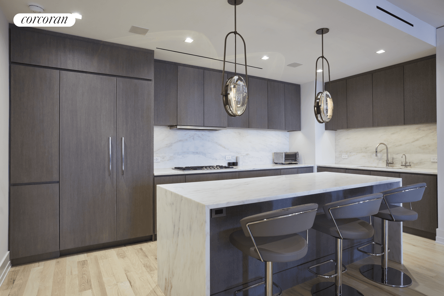 STUNNING RENOVATION IN RARE TOP FLOOR TRIBECA CONDO !