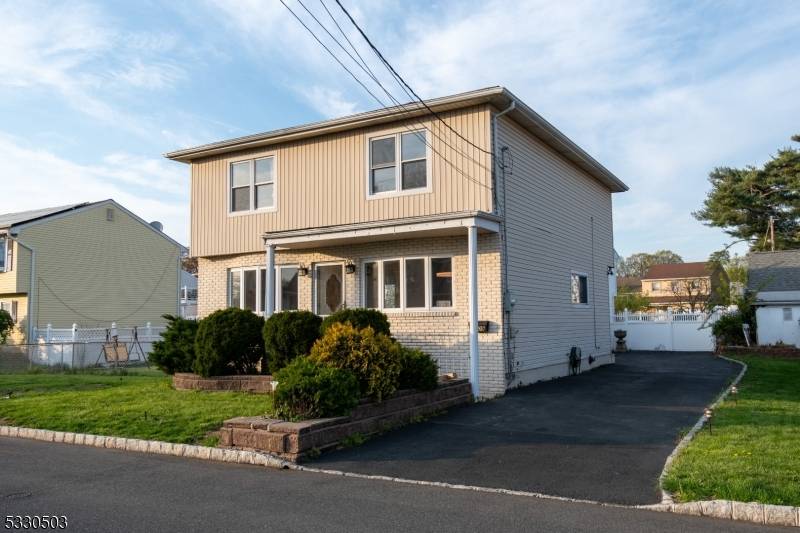 BACK ON THE MARKET DUE TO BUYER NOT BEING ABLE TO SECURE FINANCING This beautifully updated property is move in ready and waiting for you !