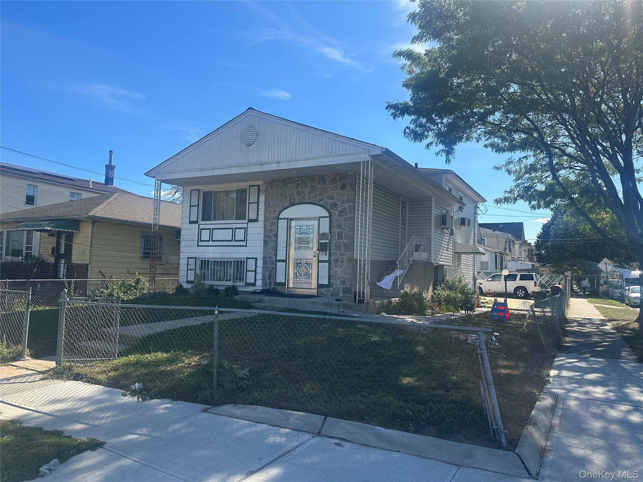 Unique Hi Ranch with entry level foyer.