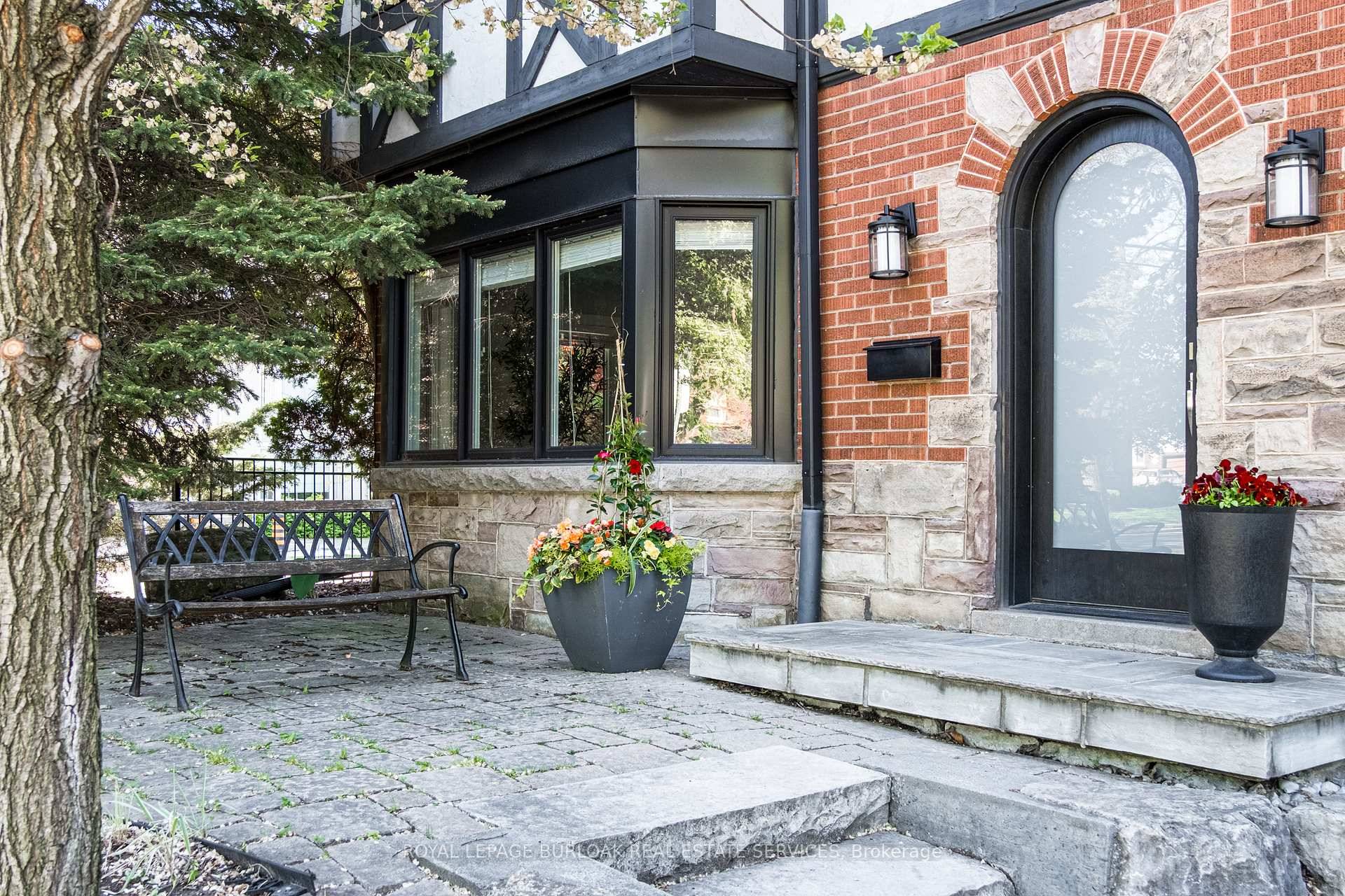 Outstanding Ravine Property !