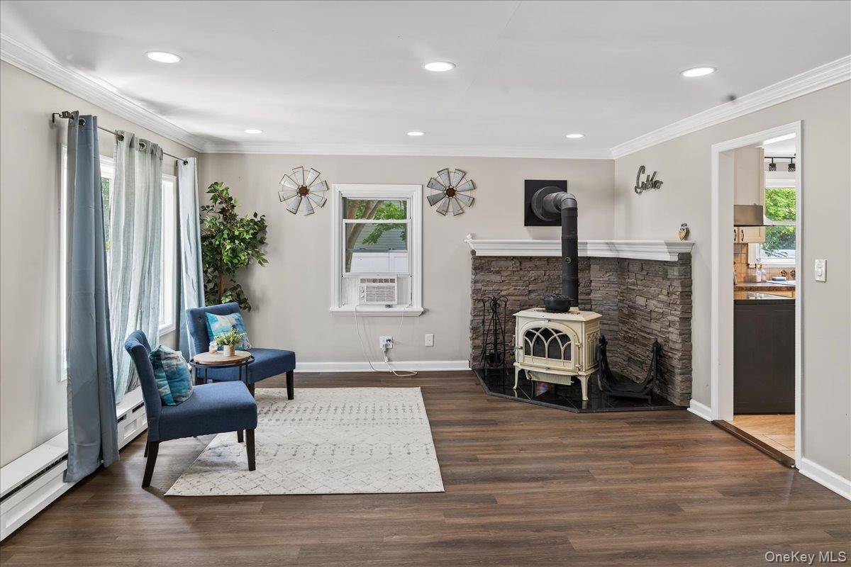 Welcome home to 4 Myrtle Lane, Coram, NY 11727 !