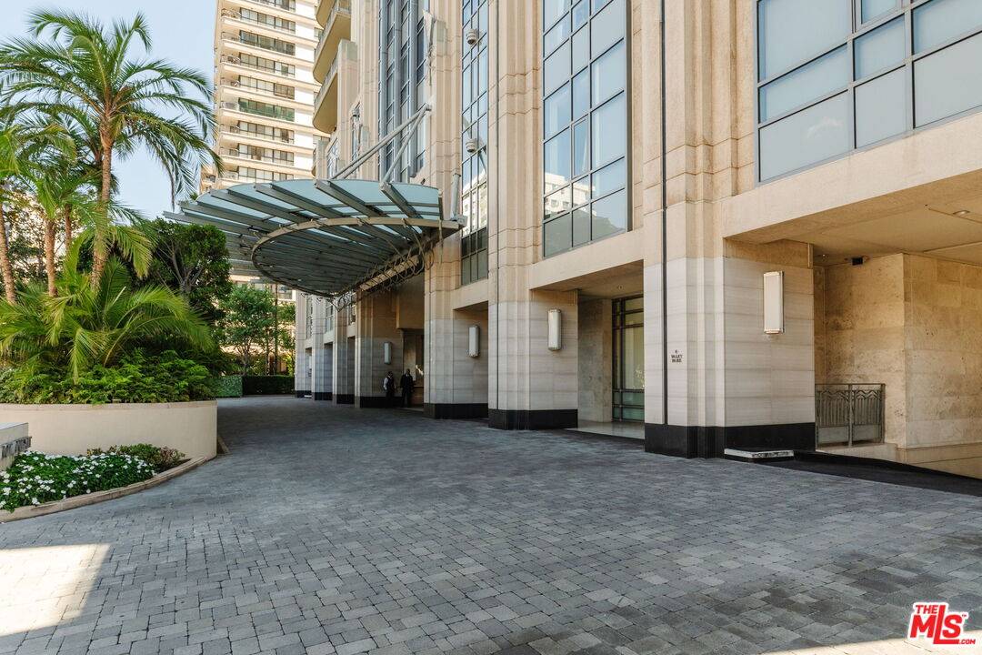 10800 Wilshire Blvd 2BR Westwood La