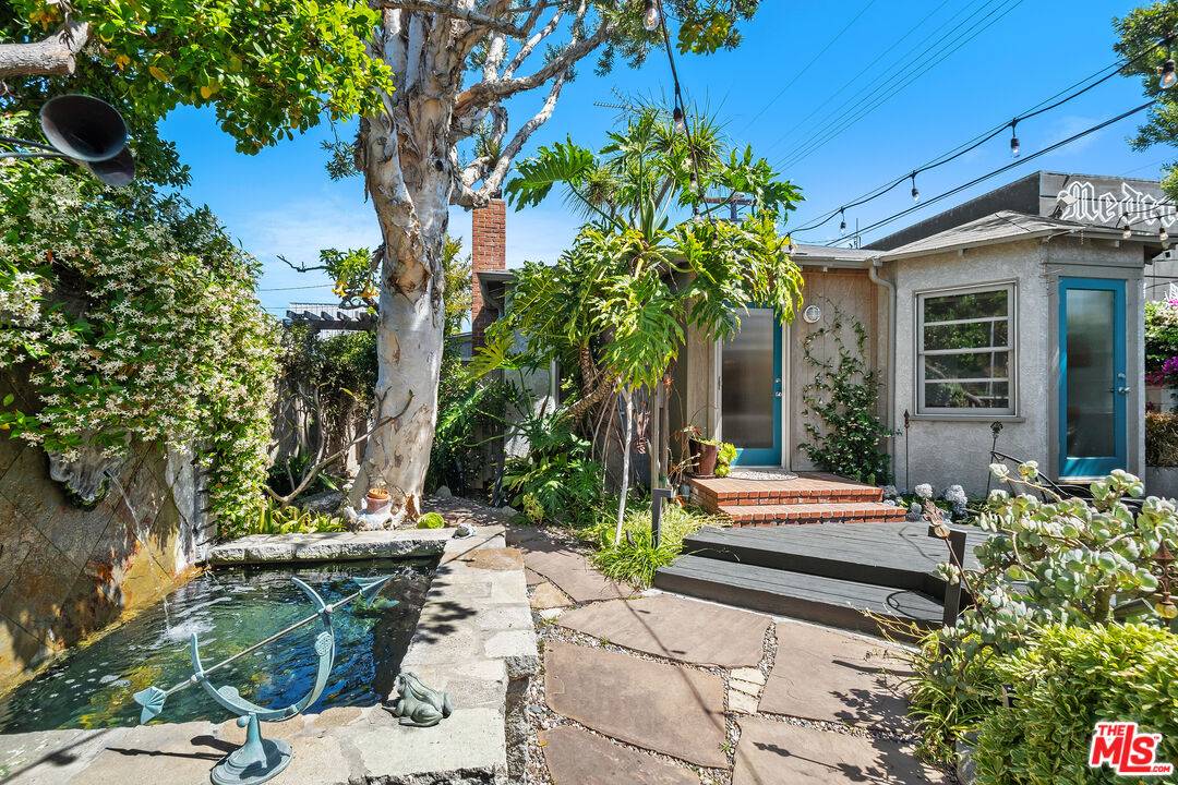 1216 Elm St 2BR Marina Del Rey La
