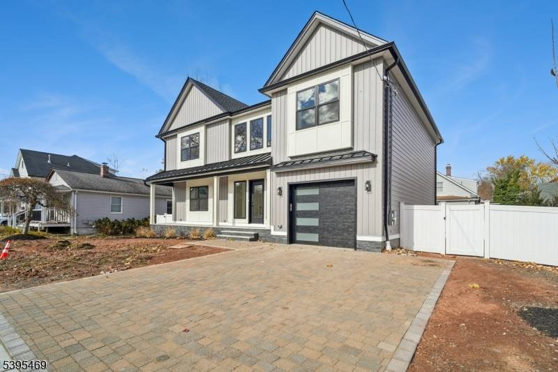 Must see Newly constructed 6 Bed, 6 Bath home offering the perfect blend of modern elegance and thoughtful functionality.