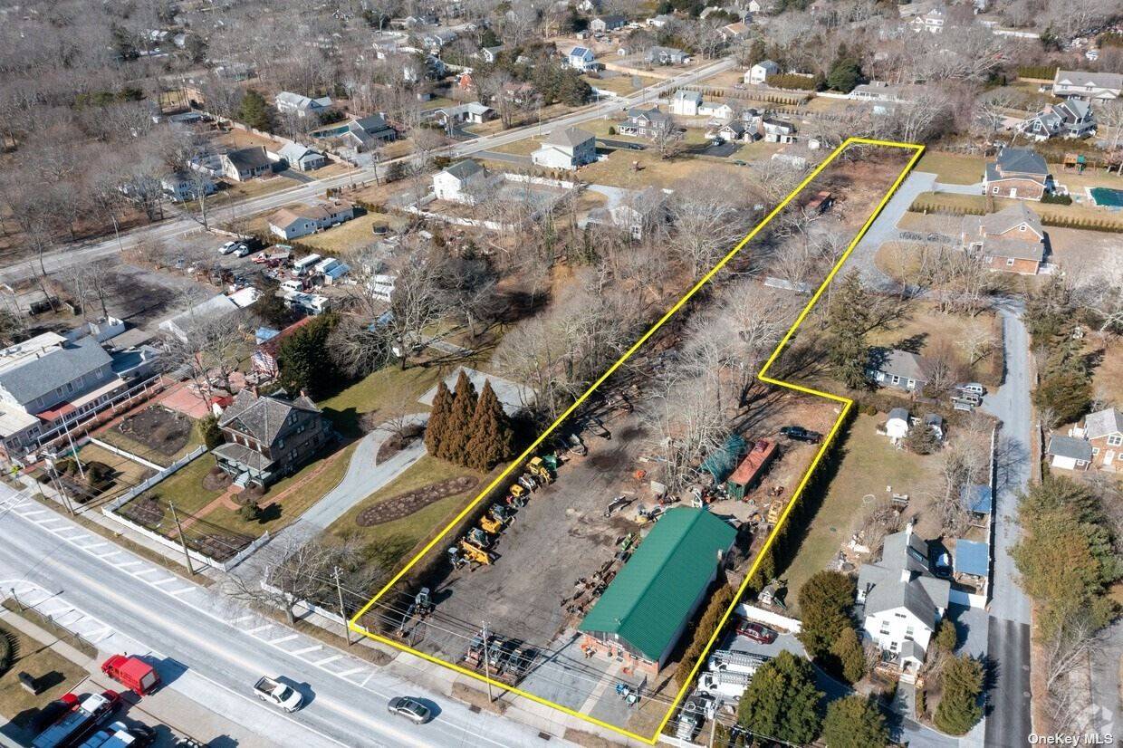 Opportunity to purchase a 2, 512 sq ft Building with a newer 50 year metal roof and newer propane gas furnace on.