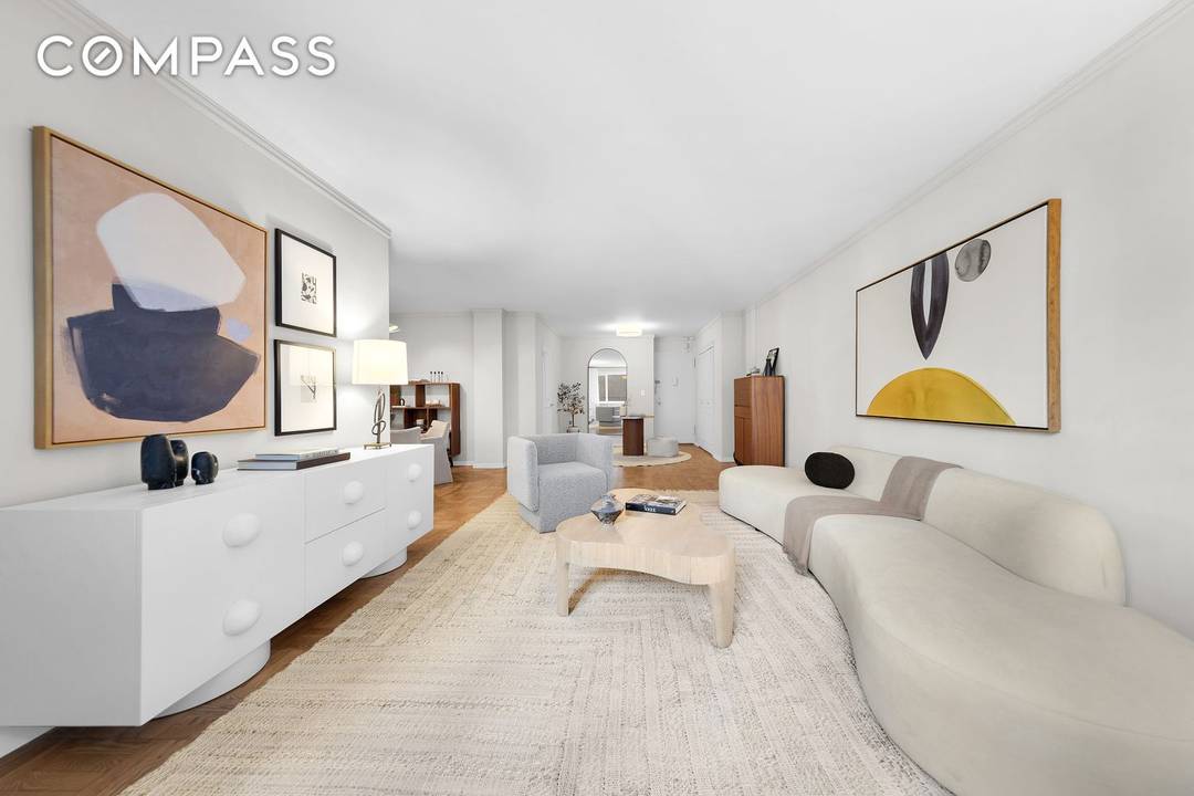 Whether you re looking for a primary residence, a pied a terre, or a savvy investment, this versatile home is a rare gem in a peaceful yet central location.