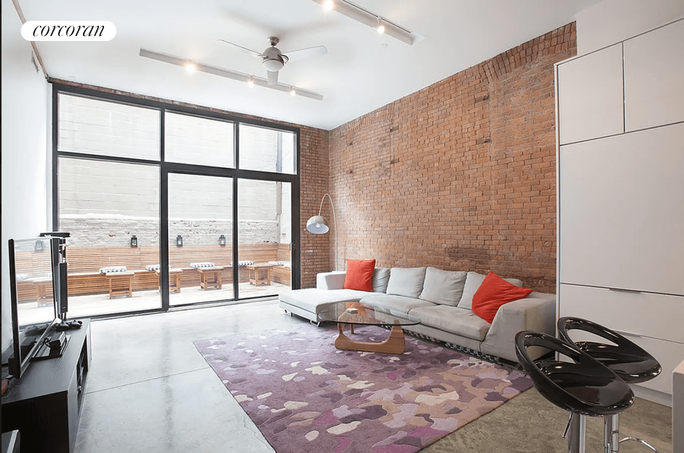 With nearly 1, 400 sq ft interior and an additional 285 sq ft of landscaped outdoor space, this sophisticated loft has been meticulously renovated with no detail forgotten.