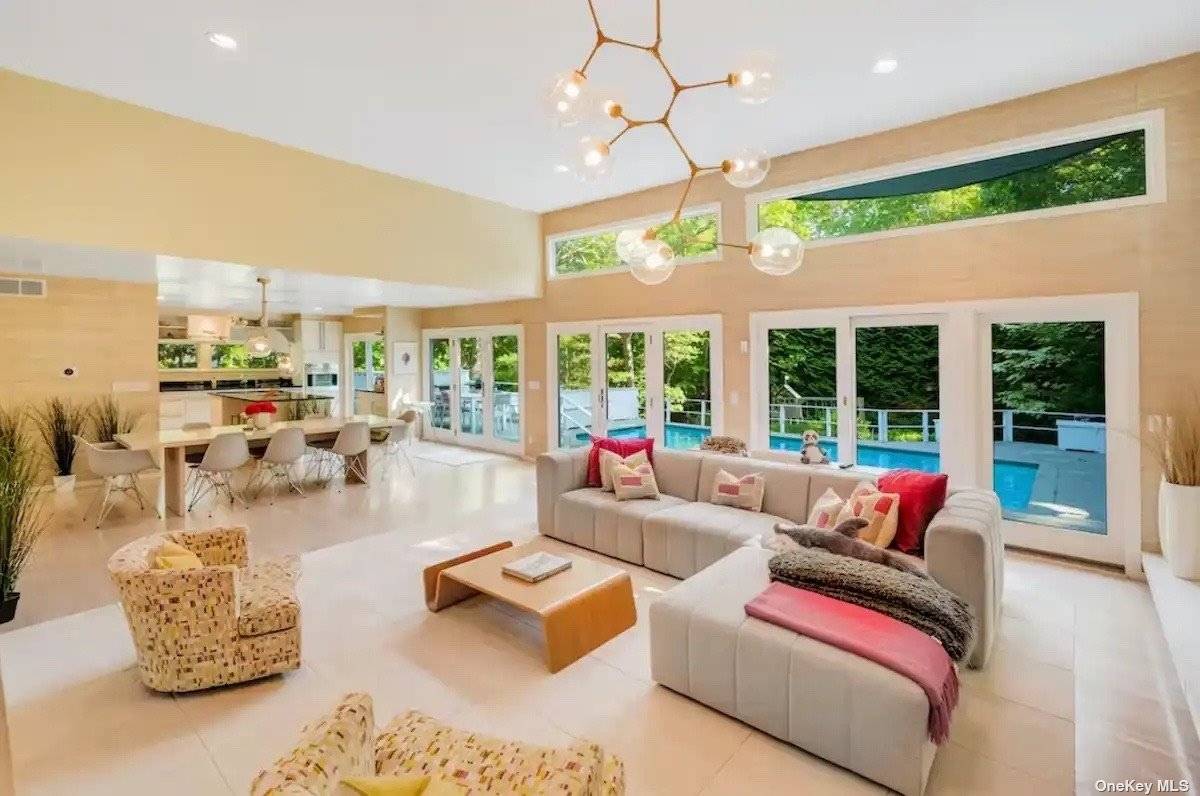 Step inside this beautiful Hamptons home and enjoy the modern yet comfortable feeling.