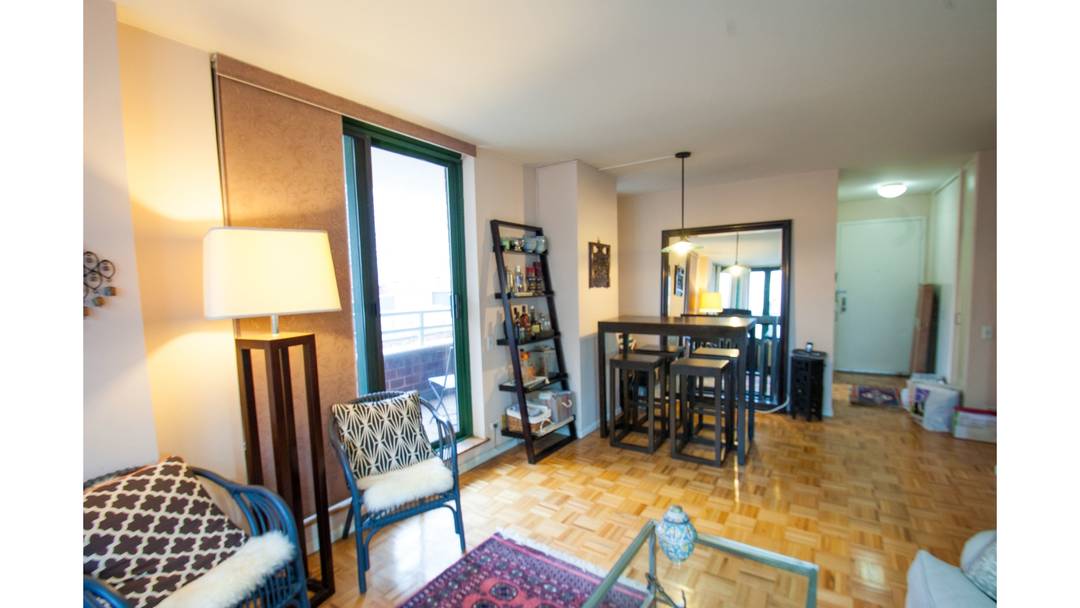 AVAILABLE NOW Large, sunlight filled one bedroom with balcony in the Heart of Tribeca at Greenwich Court Condominium.