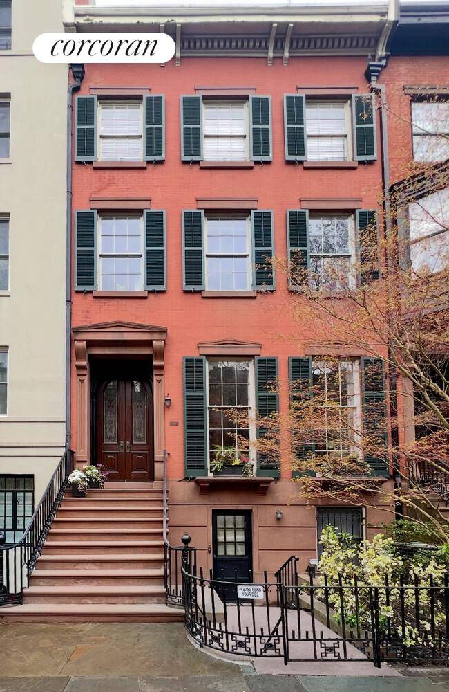 12 Monroe Place, Brooklyn Heights A rare opportunity to own a 25 foot wide townhouse on one of Brooklyn Heights's most picturesque and tranquil blocks.
