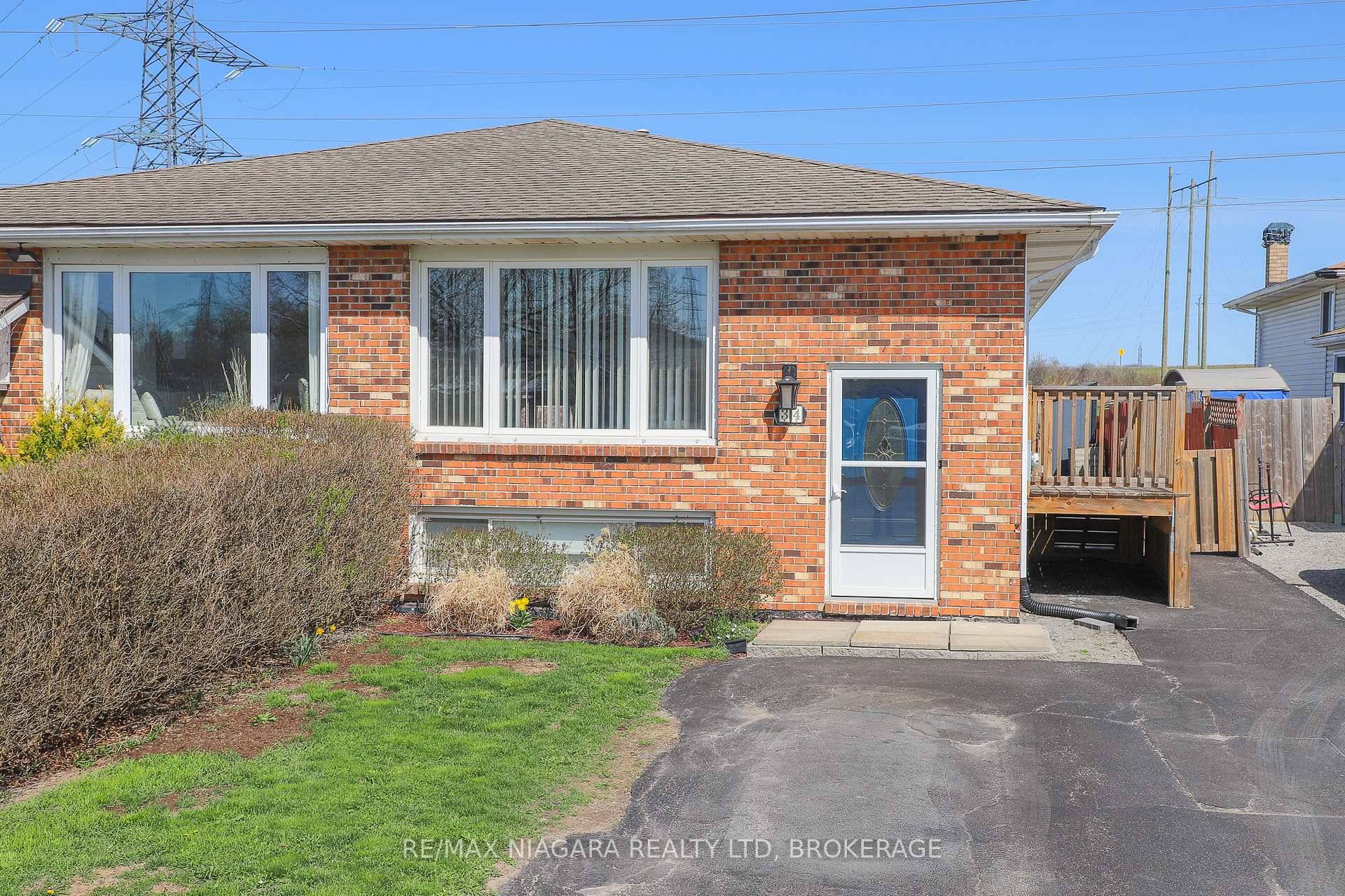 Nestled in the serene neighborhood of Thorold South, 34 Swayze offers a delightful blend of comfort and style in a semi detached raised bungalow.