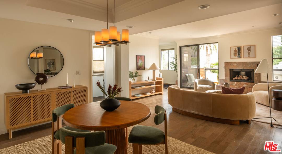 235 S Tower Dr 2BR Beverly Grove La