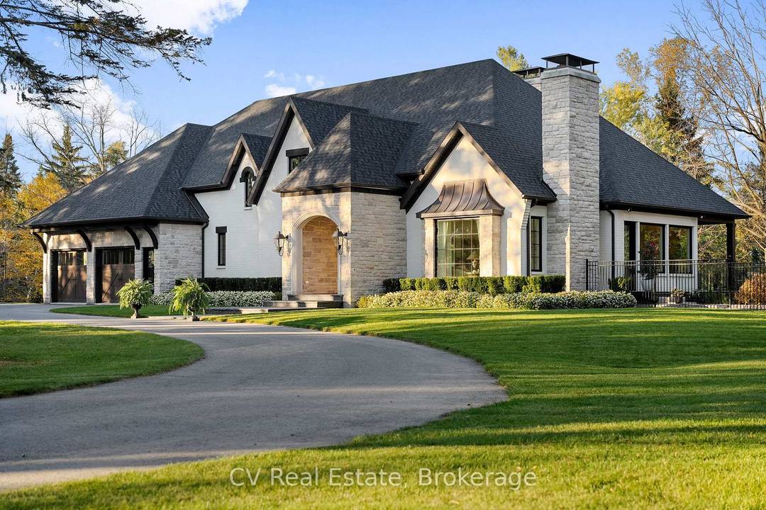 Presenting a stunning estate in historic Niagara on the Lake, this custom home plus lots 4 amp ; 5 at the front of the property features a modern French Country ...