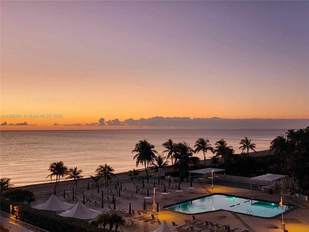 PERFECT amp ; READY FOR YOU TO ENJOY WITH EASE WITH SOUTH EAST OCEAN amp ; POOL DECK VIEWS.