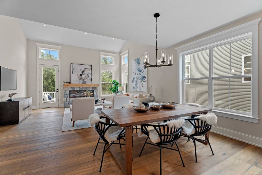 Brand new for 2026 in Oxford Greens welcome to one of Connecticut's premier active adult communities.