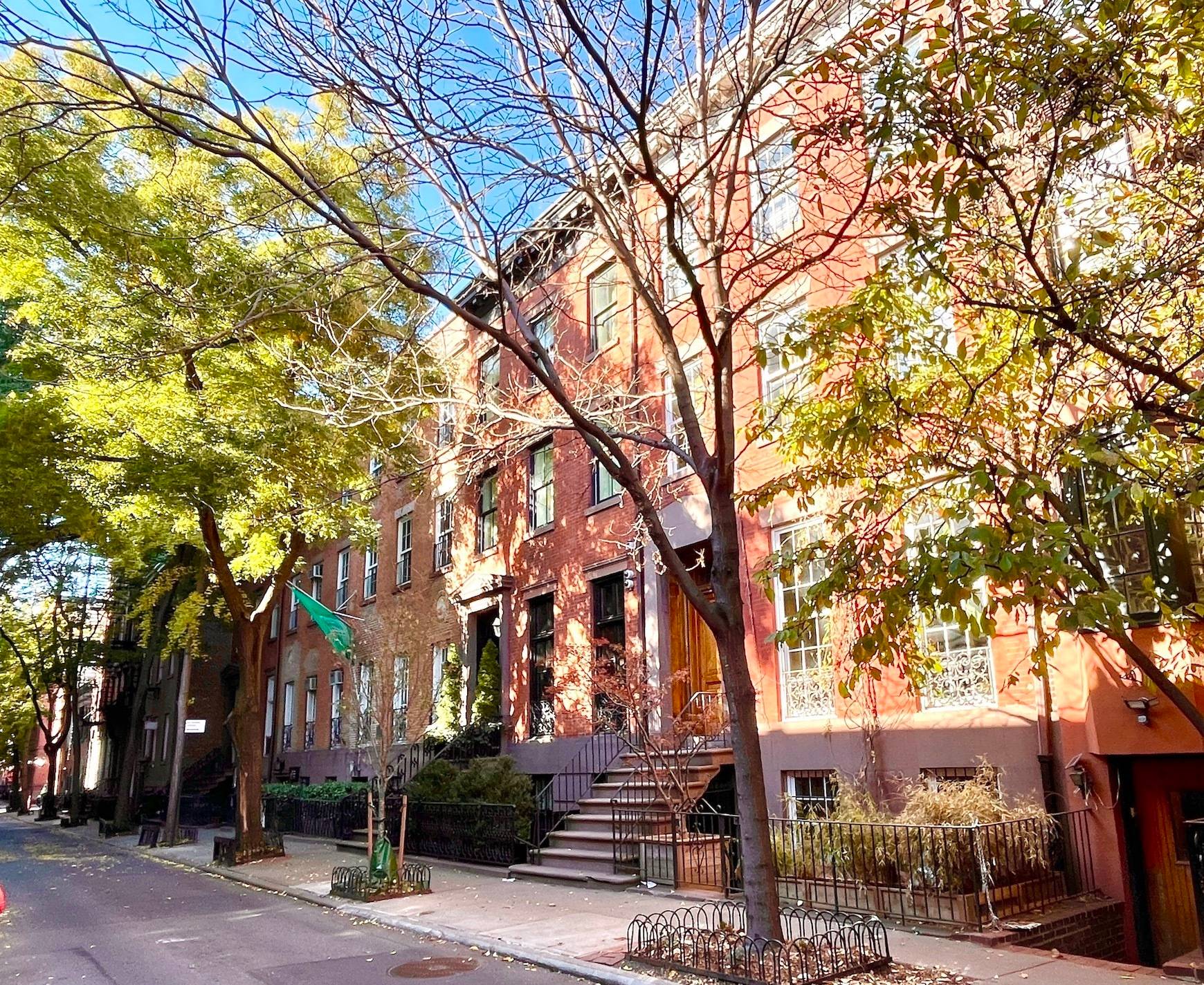 West Village one bedroom with dedicated roof space.