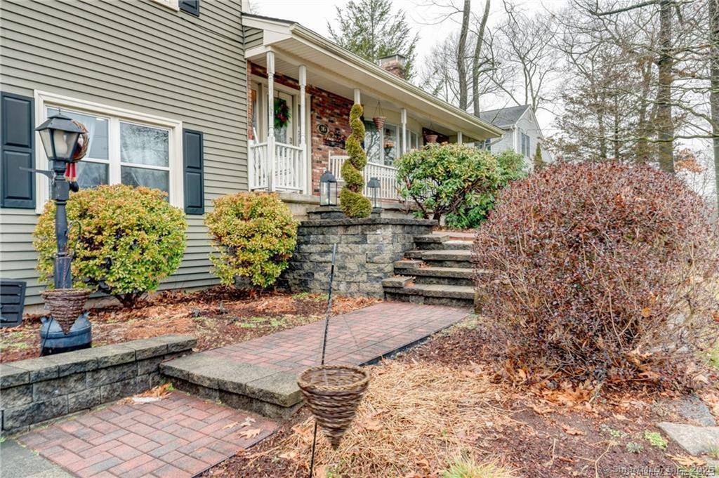 Welcome to 265 Back Lane, Newington, CT, situated in one of the town's most desirable neighborhoods.