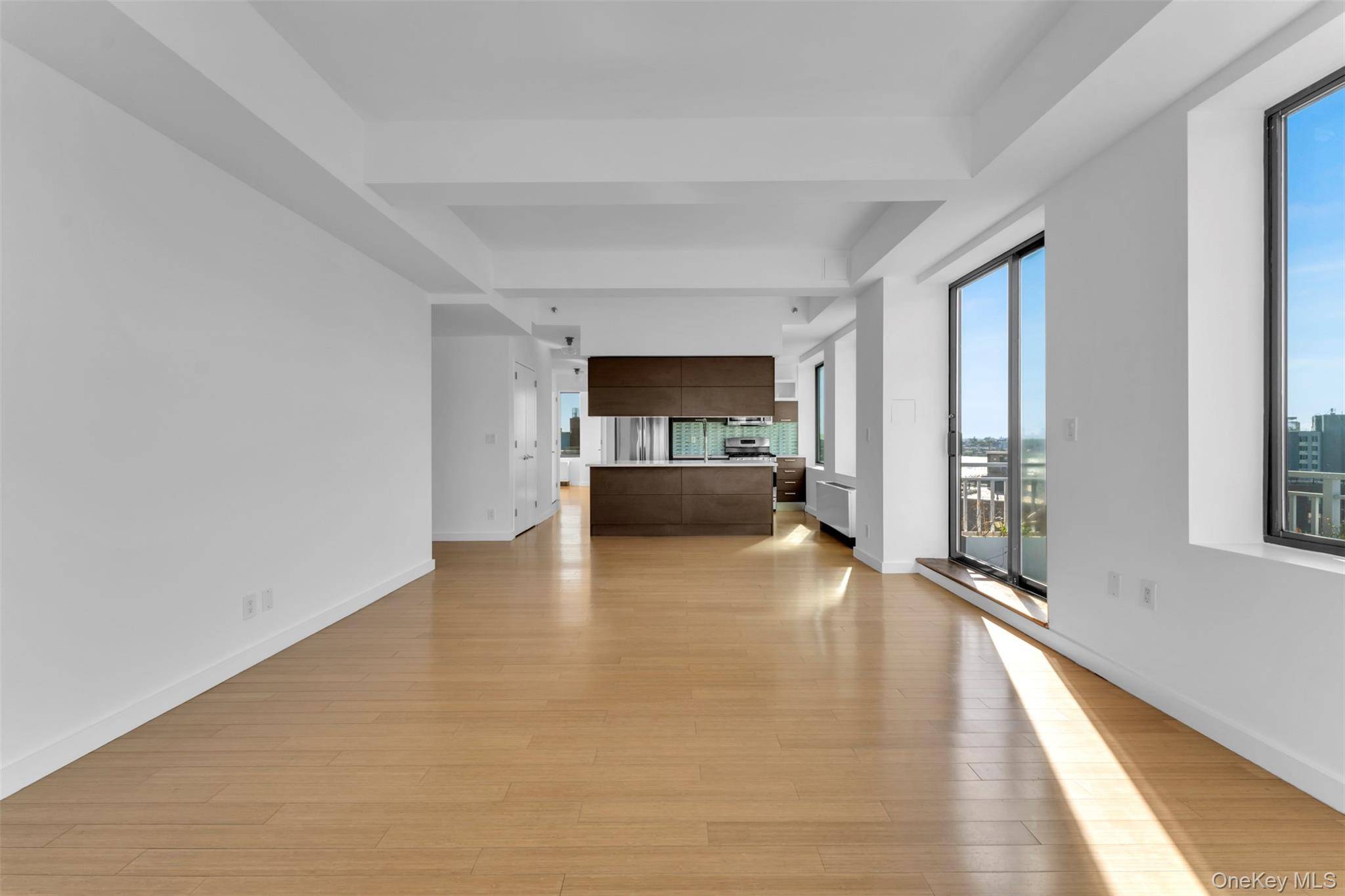 Experience sophisticated living in this immaculate three bedroom, two bathroom full floor penthouse at Observatory Place.