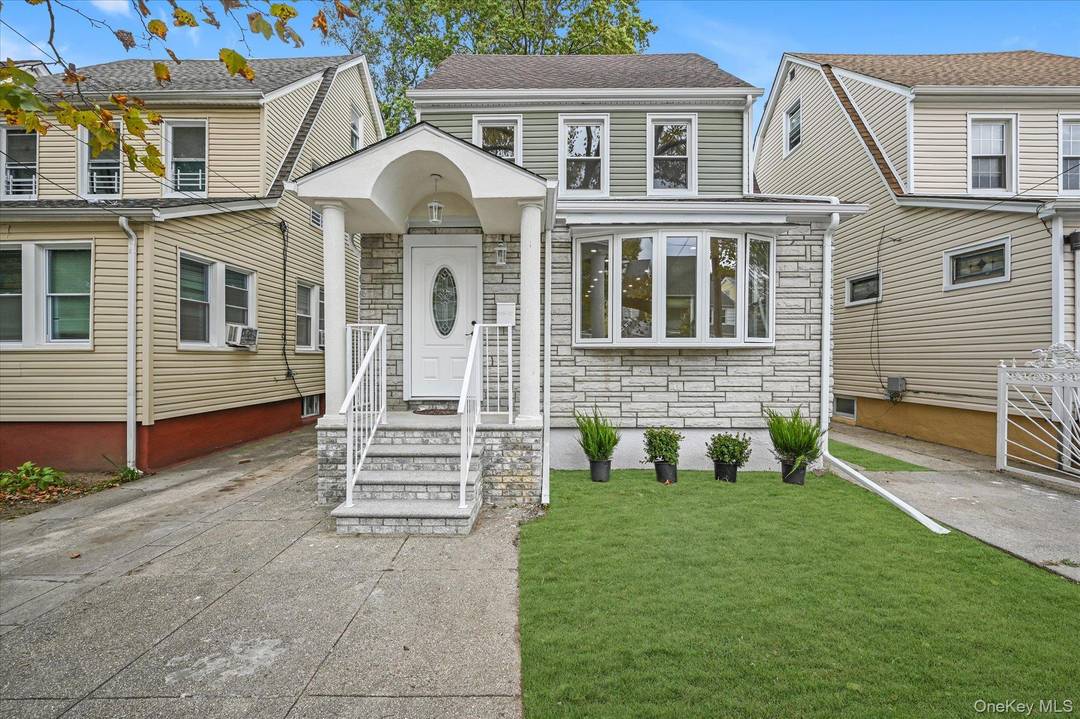 Welcome and experience the captivating charm of this fully renovated home nestled in the heart of Saint Albans.