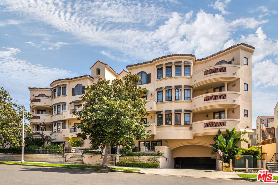 10364 Almayo Ave 2BR La