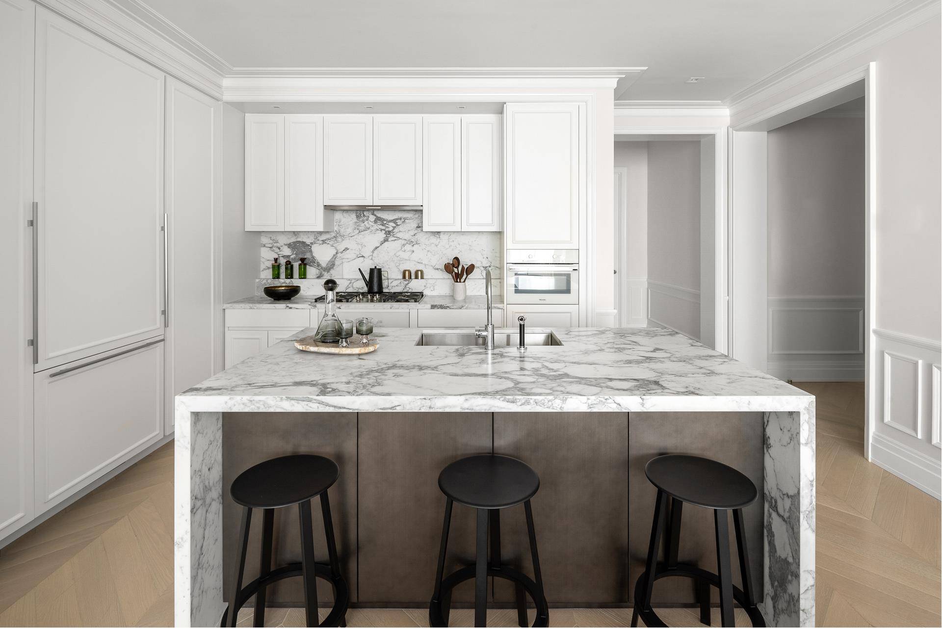 Immediate Occupancy. Paying homage to the most coveted elements of an architectural masterpiece at 108 Leonard, ornamental majesty and historic provenance are leveraged anew with fresh modern forms and contemporary ...