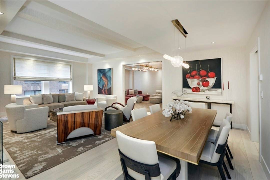 Pristine Park Avenue Prewar This spectacular Park Avenue triple mint four bedroom residence was reimagined in 2022 by AD100 design team Drake Anderson.