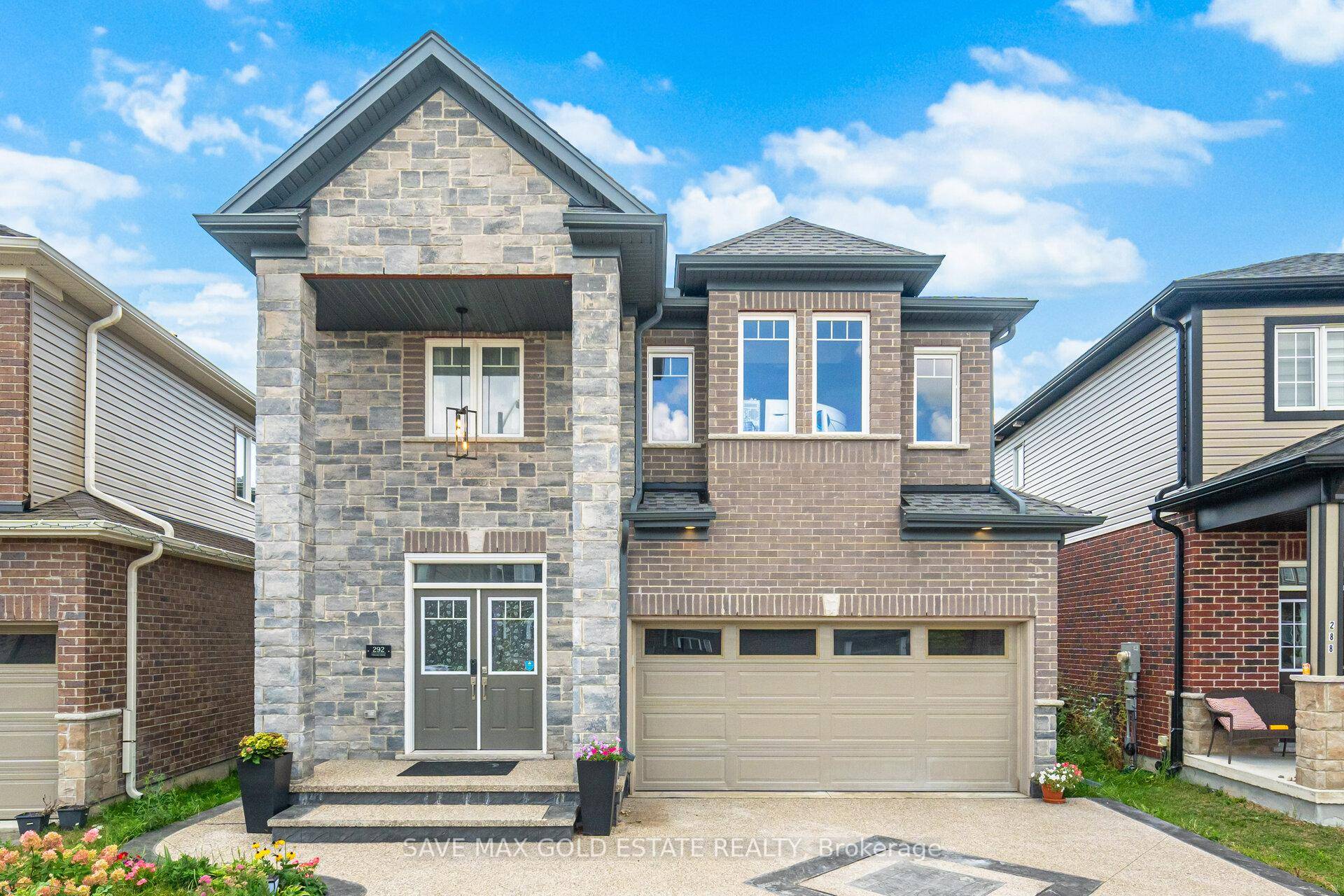 Beautiful 9 Room Detached Home on a Ravine Lot with Legal 2 Bedroom Basement Apartment !