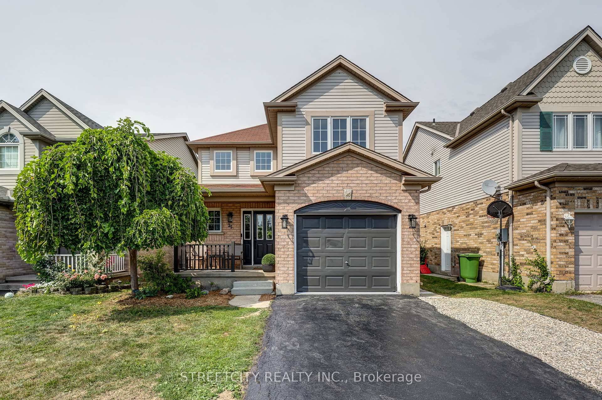 If you've been searching for a beautifully renovated 4 bedroom, 3 bathroom home in a prime location, this stunning property near Lake Margaret is the one to see.