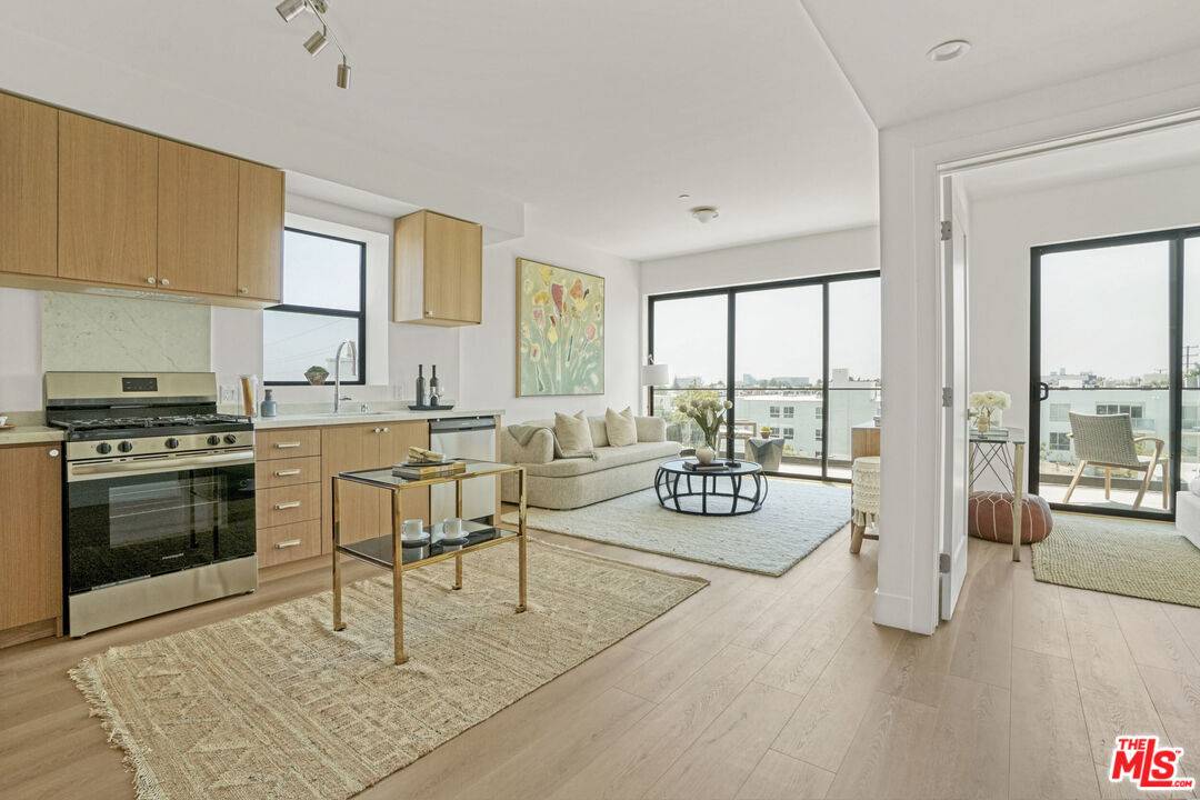 1822   Overland Ave 2BR La