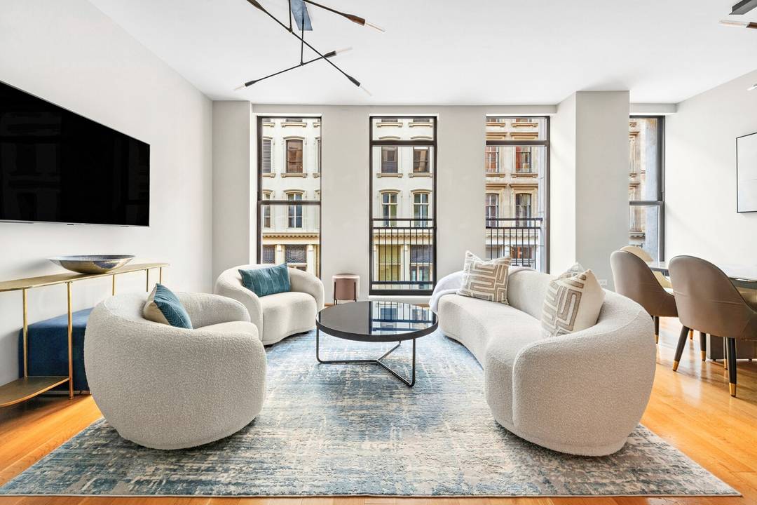 Step into 71 Reade Street, 2B an architectural gem by Selldorf Architects in the heart of Tribeca.