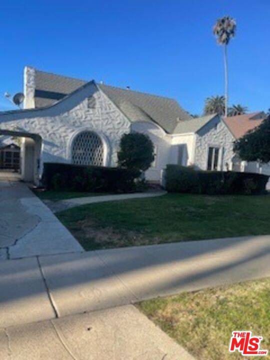 2311 Malcolm Ave 3BR La