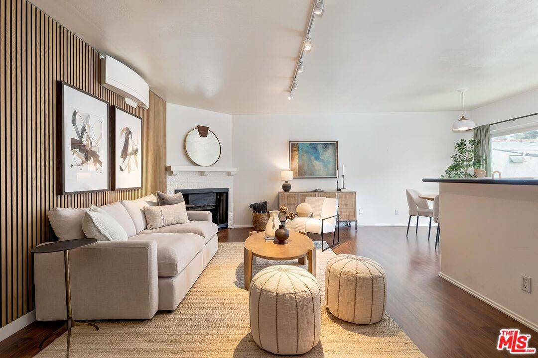 1337   Berkeley St 2BR Santa Monica La